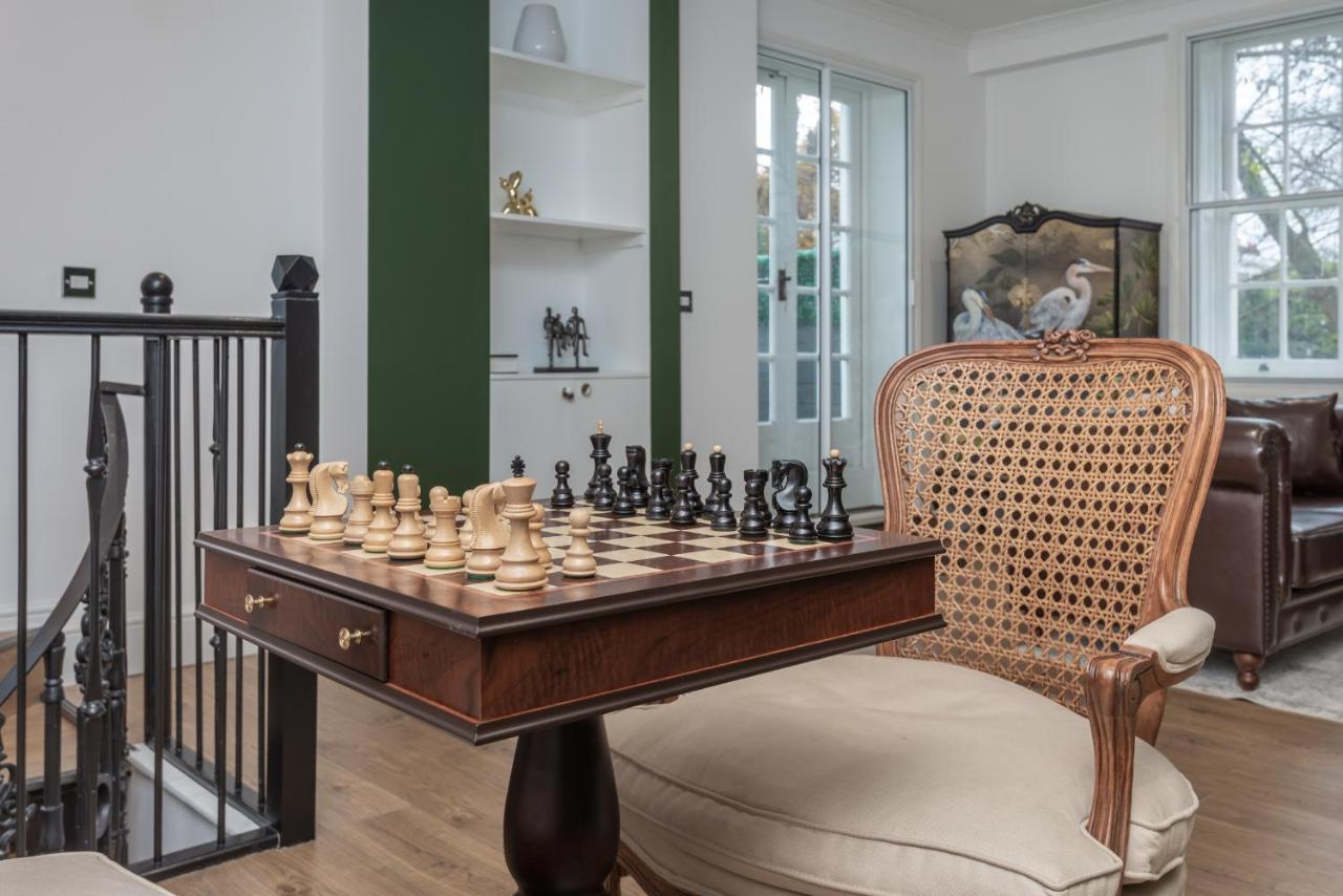 The London House - Entire Villa ภายนอก รูปภาพ